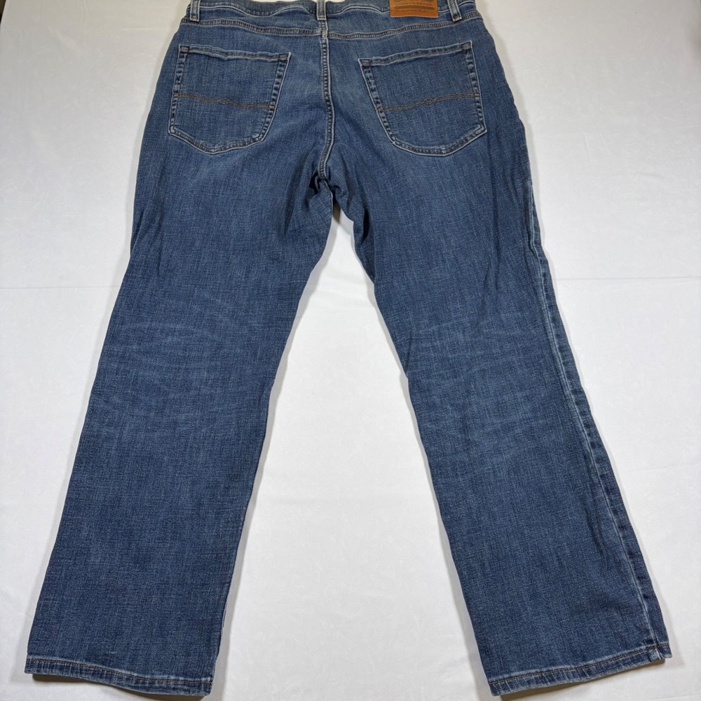 Lucky Brand 223 Straight Mens Jeans 36x30 Medium Wash Blue Denim F00168 - Picture 8 of 11